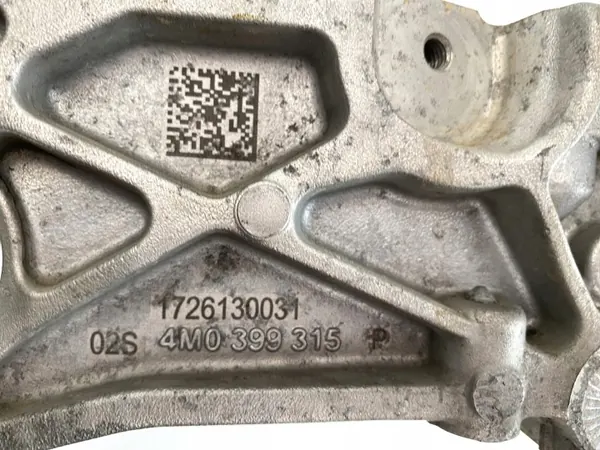 OEM 4M0399315P Traverse pour Audi RSQ8 4M8 image 4