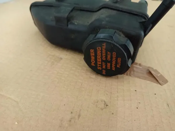 Reservatório da bomba de direção VOLVO S80 S60 V70 V70XC image 3