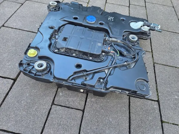 AdBlue-säiliö OEM 9810883580 Citroen C3 III 2016 image 3