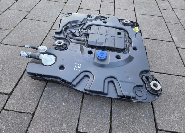 AdBlue-säiliö OEM 9810883580 Citroen C3 III 2016 image 5