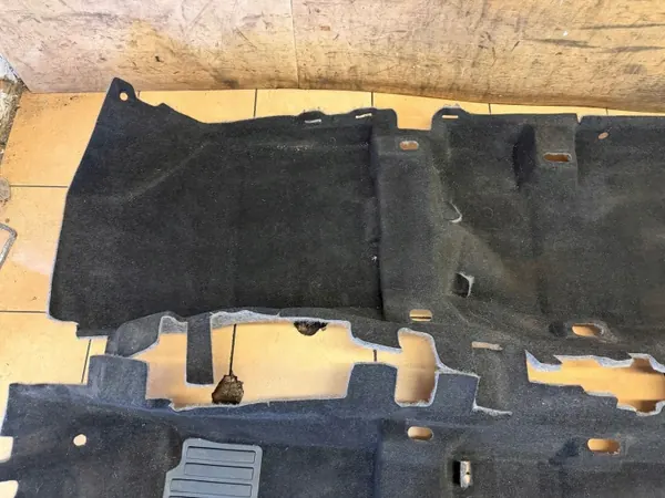 Suzuki Baleno II Matto OEM 7510069P20 - Käytetty image 5