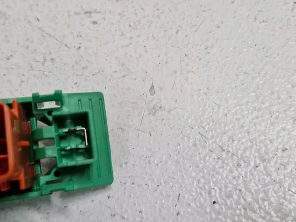 Fusible Batterie Mitsubishi OEM H7G65F4DFG6 - Occasion image 5