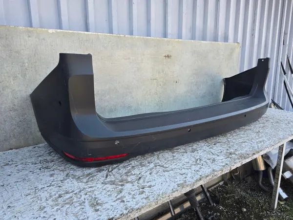 VW Caddy 2K7 Long achterbumper OEM 2K7807421B image 4