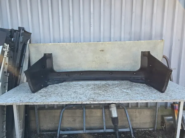 VW Caddy 2K7 Long achterbumper OEM 2K7807421B image 6