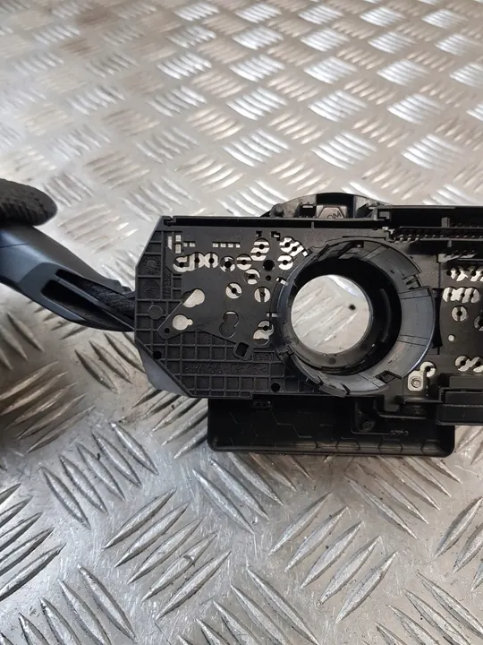 Gecombineerde schakelaar + airbagband Skoda Fabia II Lift image 9