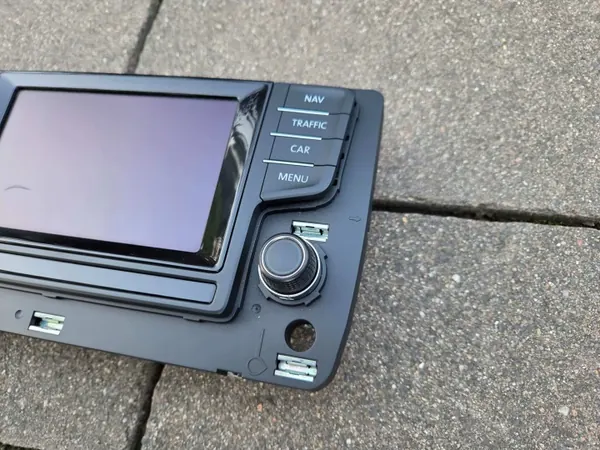 VW Golf VII navigatiescherm OEM 5G0919605D Alpine image 5