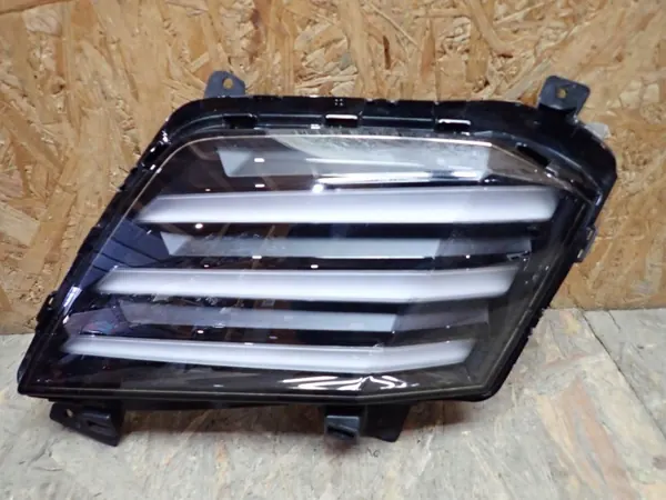 Höger LED DRL-lampa OEM 9851053980 för Peugeot 208 image 2