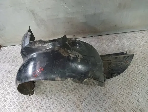 VW FOX Etu Oikea Lokasuoja 5Z0809958 image 2