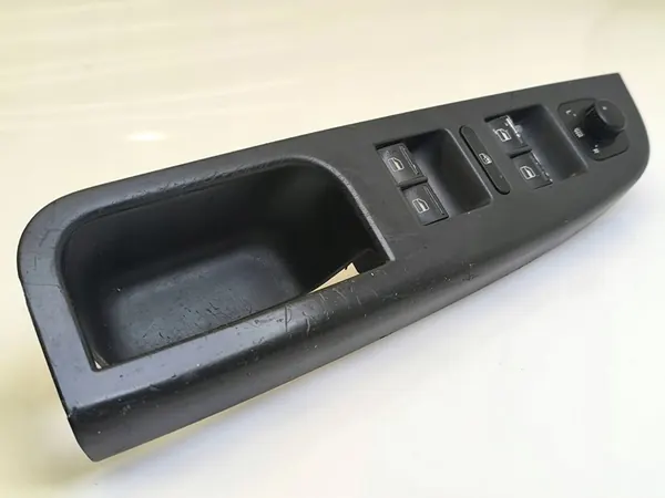 Volkswagen Golf V 2005 Linke vordere Fensterheber OEM image 2