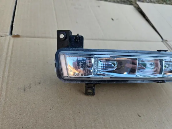 DRL-valot OEM 17784901 Vasen & Oikea Citroen C4 Picasso image 3