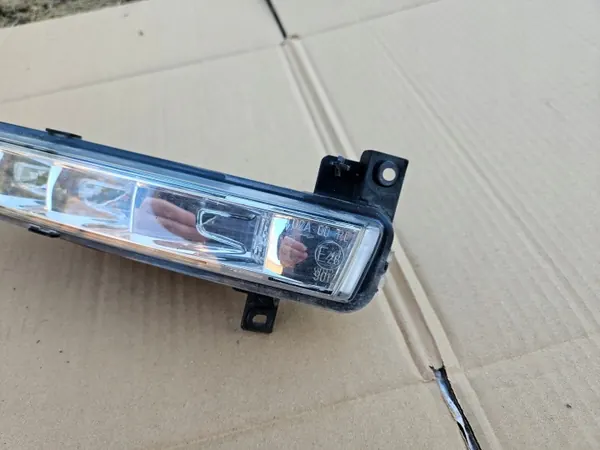 DRL-valot OEM 17784901 Vasen & Oikea Citroen C4 Picasso image 8