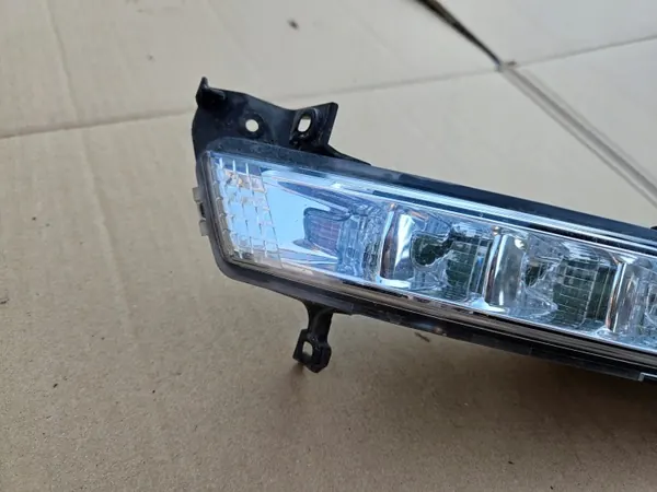 DRL-valot OEM 17784901 Vasen & Oikea Citroen C4 Picasso image 9