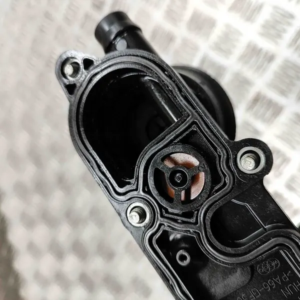 Oljesepartor SEAT ATECA (KH7) 1.5L 110kw 05E103495B image 7