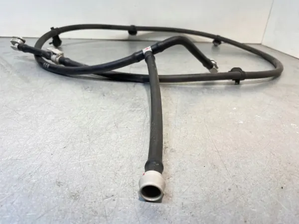 Tuyau lave-phare Subaru OE OEM FBZ17428 image 3