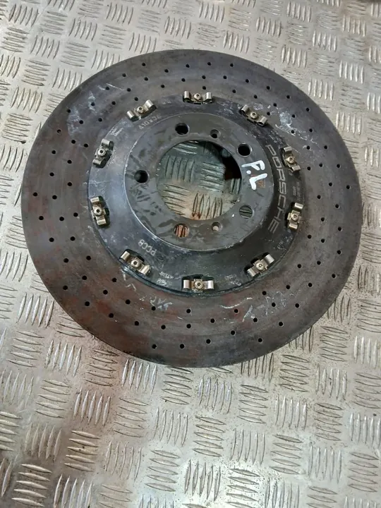 Disque de frein céramique Porsche 991 avant gauche Turbo S image 2
