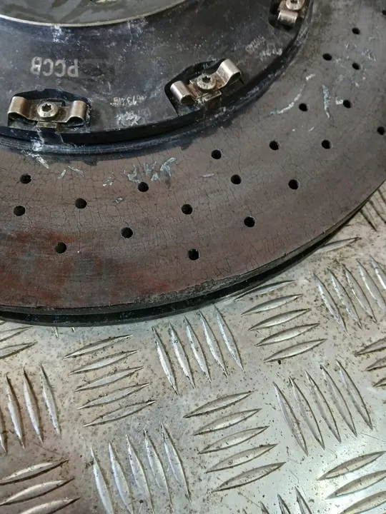 Disque de frein céramique Porsche 991 avant gauche Turbo S image 4