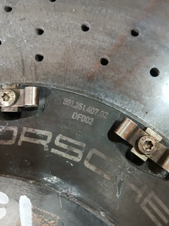 Disque de frein céramique Porsche 991 avant gauche Turbo S image 7