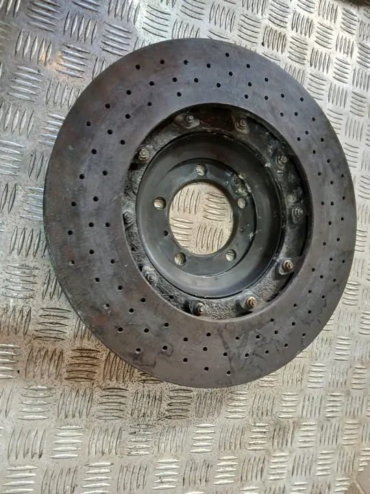 Disque de frein céramique Porsche 991 avant gauche Turbo S image 9