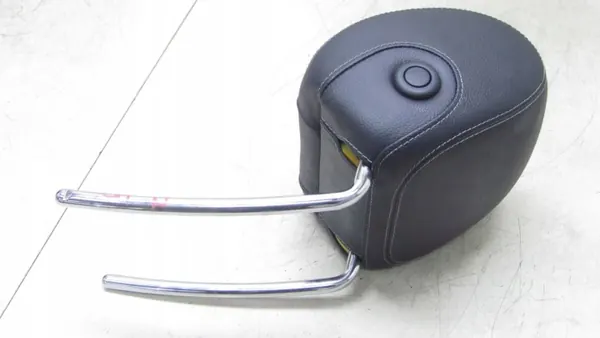 Mercedes W205 oikea etupääntuki OEM 187/075 image 4