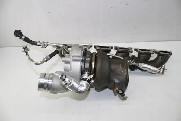 Turbo BMW 8679022 2021 Usado OEM image 3