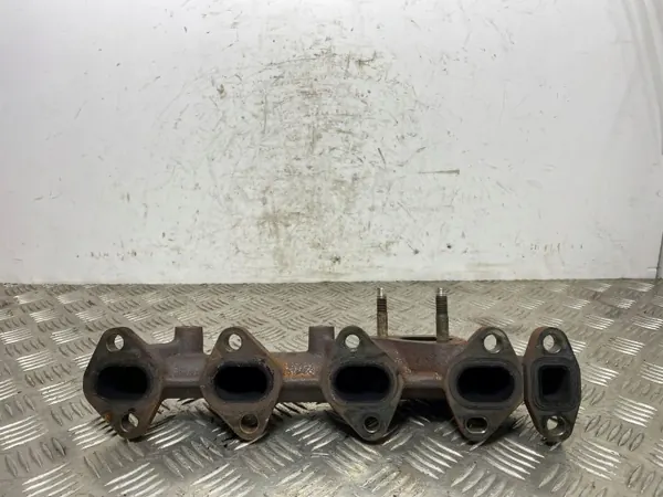Pakoputken keräin Hyundai Tucson TL OEM 3M2KHJ image 2
