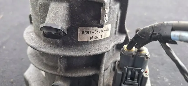 FORD MONDEO IV 2.0 TDCI Servostyrningspump image 2