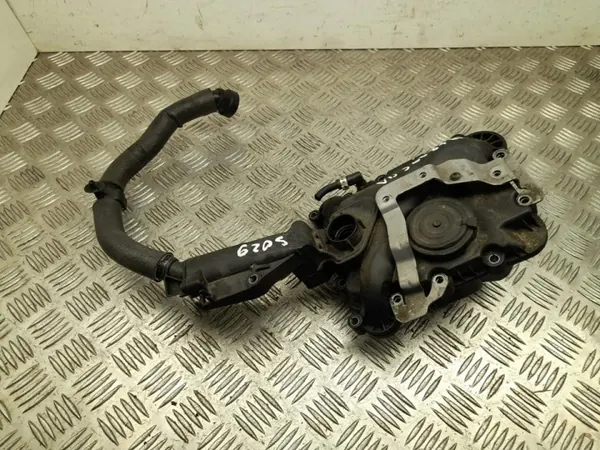 Séparateur d'huile Audi d'occasion OEM 06E638B Q7 2017 image 2