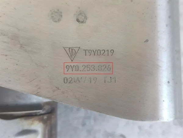 Embout d'échappement Porsche OEM 9Y0253826 - Occasion image 5