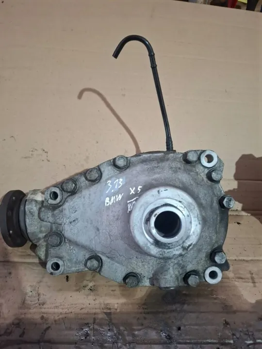 OEM 7590898 Etudifferentiaali BMW X5 X6:lle image 2