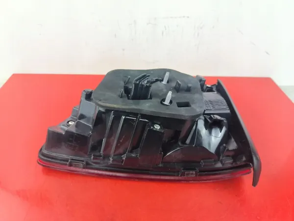 Luz traseira esquerda LED VW Passat B8 OEM 3G9945093D image 4