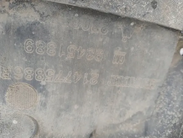 OPEL VIVARO B TRAFIC III NV300 Stötfångarskydd 93451389b image 4