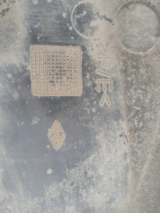 OPEL VIVARO B TRAFIC III NV300 Stötfångarskydd 93451389b image 5