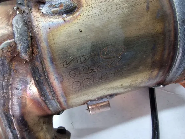 Kia Ceed 2022 Pot catalytique OEM 22E23D10 image 3