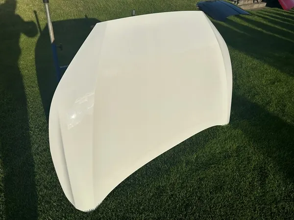 TOYOTA COROLLA CROSS 2022- Motorhuv image 5