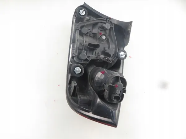 FIAT LINEA 07-15 LUZ TRASERA IZQUIERDA SEDÁN OEM 51753758 image 2