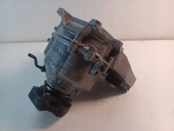 BMW X3 F25 Overbrengingsbak OEM 7636180BMW - Gebruikt image 10