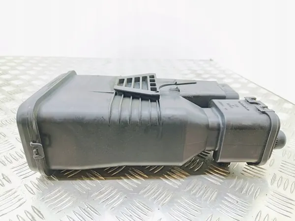 Filtre à charbon pour vapeur de carburant Mercedes-Benz GL X164 2010 A1644701059 image 6