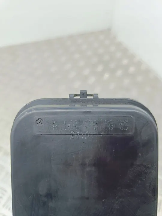 Filtre à charbon pour vapeur de carburant Mercedes-Benz GL X164 2010 A1644701059 image 9