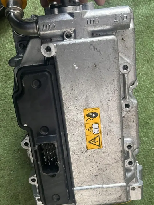 Mercedes GLE Hybrid Demper OEM 1679002311 image 4