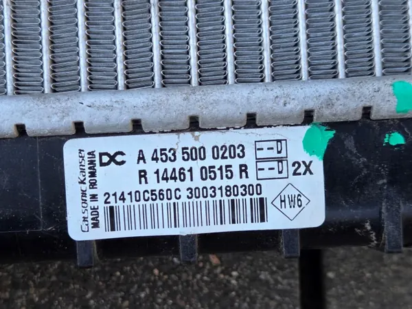 Radiateur d'eau OEM 144610515R pour Renault Twingo III image 9
