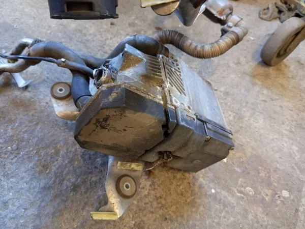 AUDI A2 WEBASTO 8Z0815069 Gebraucht OEM image 3