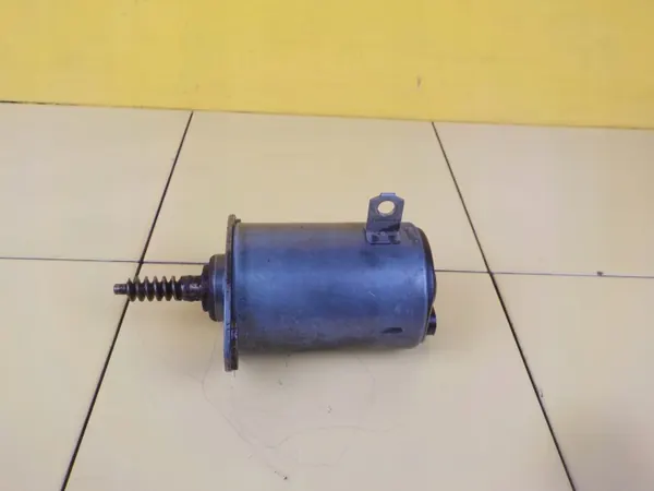 OEM 7518204 Nokkenasregelaar voor BMW N52B25AF image 2