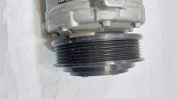 Compressore Aria Condizionata BMW X3 F25 X4 F26 6805025 image 4