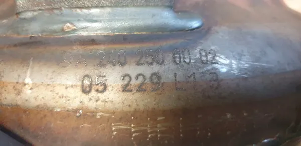 Hydraulinen Kytkin Muunnin Mercedes S W221 S600 V12 A2402500002 image 5