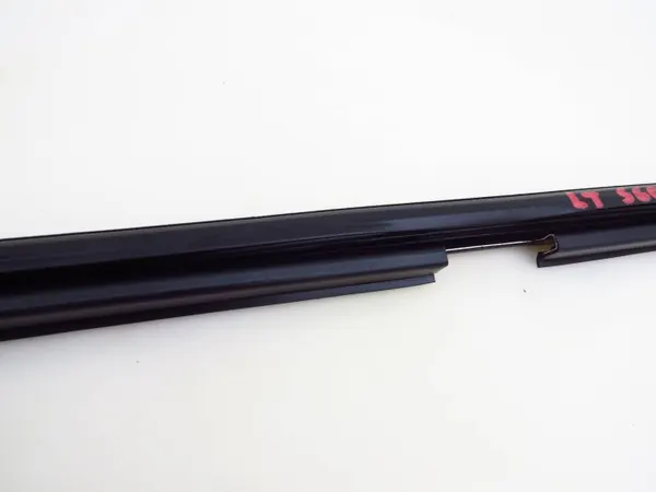 OEM LISTWA ZGARNIAJĄCA LT S60 II Deurafdichting Links Achter image 7