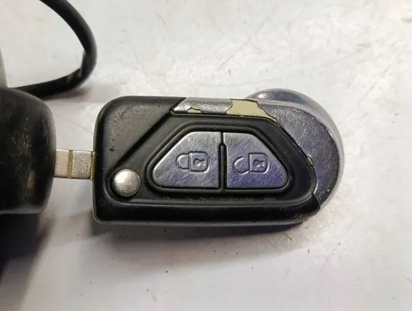 Capuchon de contact DS OEM N0503451 pour DS3 2015-2019 image 8