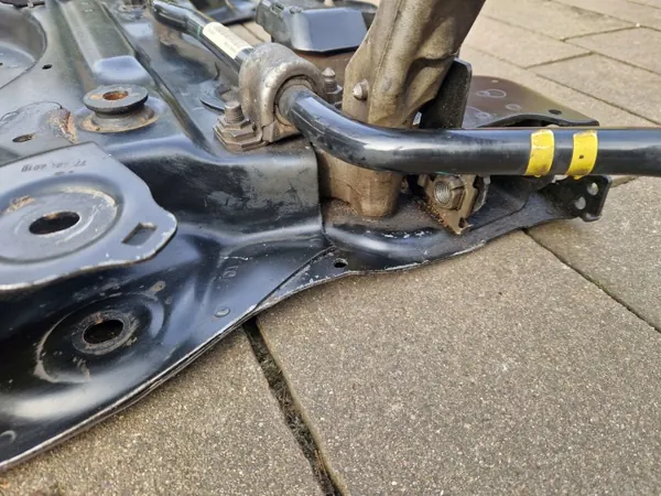 OEM C4 Picasso II Frambärare begagnad - Groupe PSA image 8