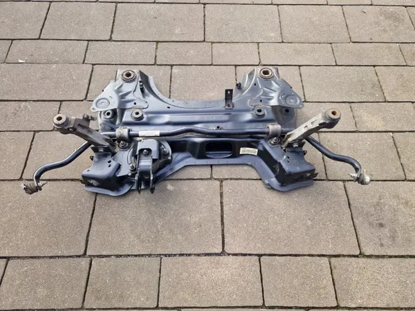 OEM C4 Picasso II Frambärare begagnad - Groupe PSA image 9