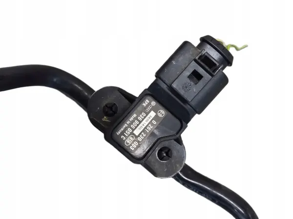 Audi Q7 4L 3.6 FSI tyhjiöletki OEM 7L8611932J image 3