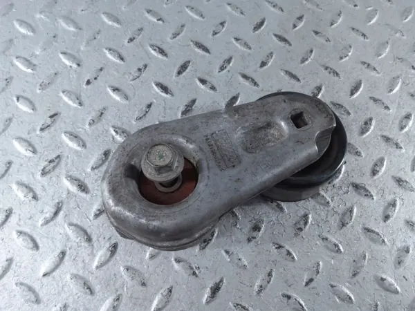 Keilriemenspanner OEM AJ811326 Jaguar XJ image 3